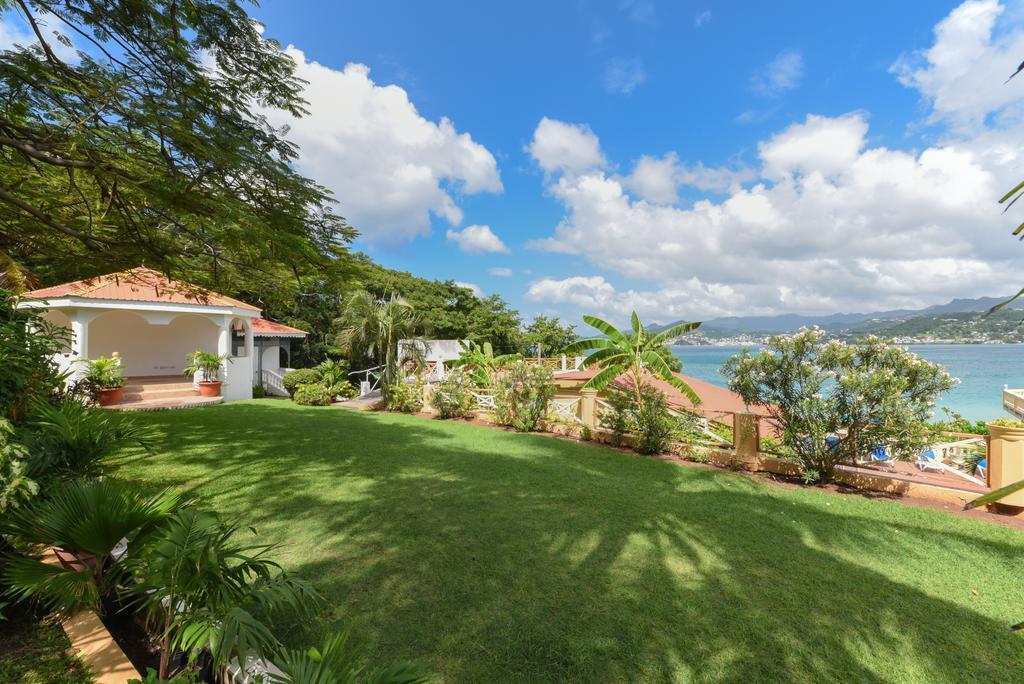 Flamboyant Hotel & Villas St. George's Esterno foto