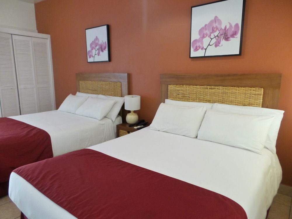 Flamboyant Hotel & Villas St. George's Esterno foto