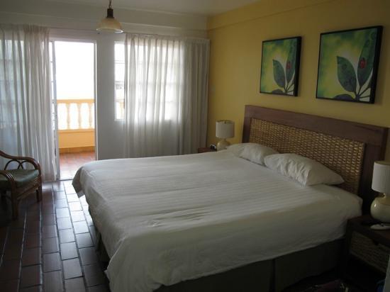 Flamboyant Hotel & Villas St. George's Esterno foto